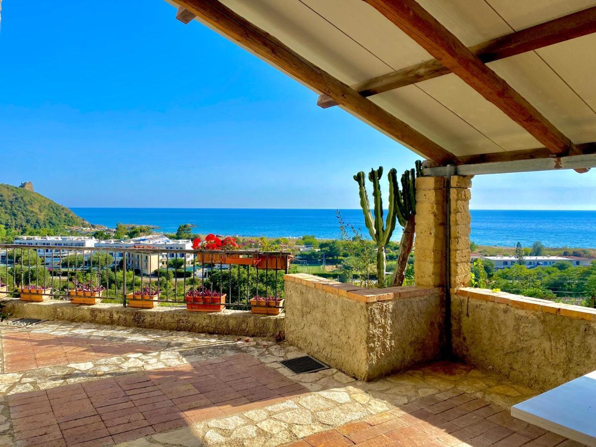 Villa Lo Scoglio Асчеа Екстериор снимка